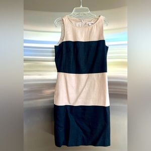NWT NEVER WORN . Fitted tan and navy color block dress